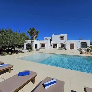 https://villa-bello.ibizaislandhotels.net